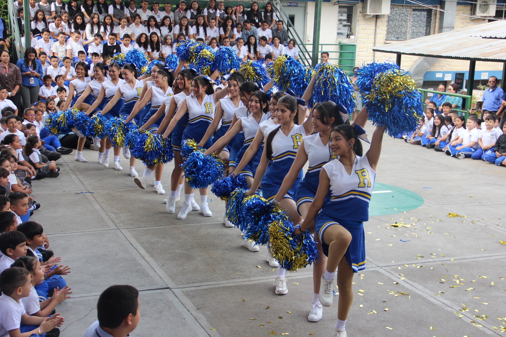 Lanzamiento Cheerleaders